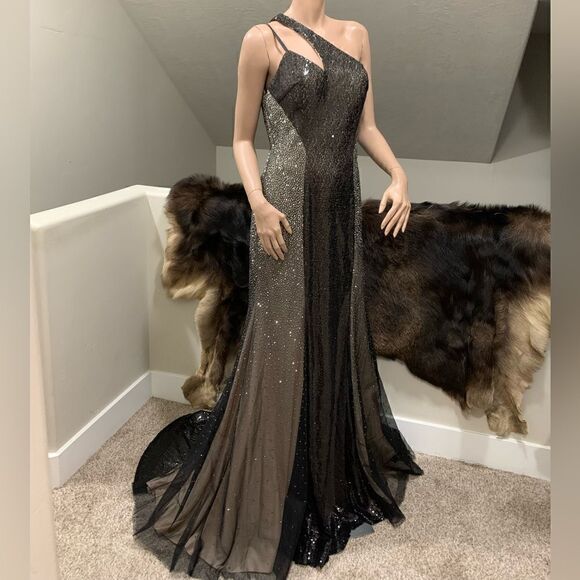Black Sequins & Beads One Shoulder Evening Dress, Stunning Black Evening Gown - Picture 5 of 14